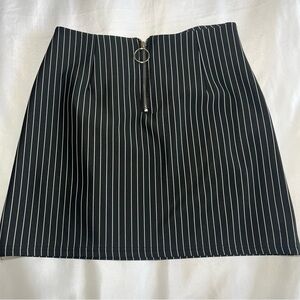 Vestidos PinStripe Mini Skirt Zipper Closure Womens Medium